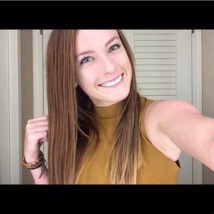 Meet your Posher, Danielle